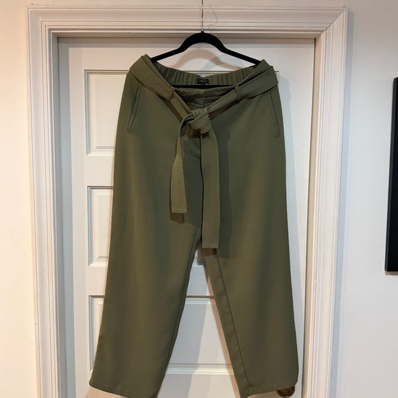 Quince Stretch Crepe Paperbag Pants, Olive, Size 14 - Picture 2 of 7